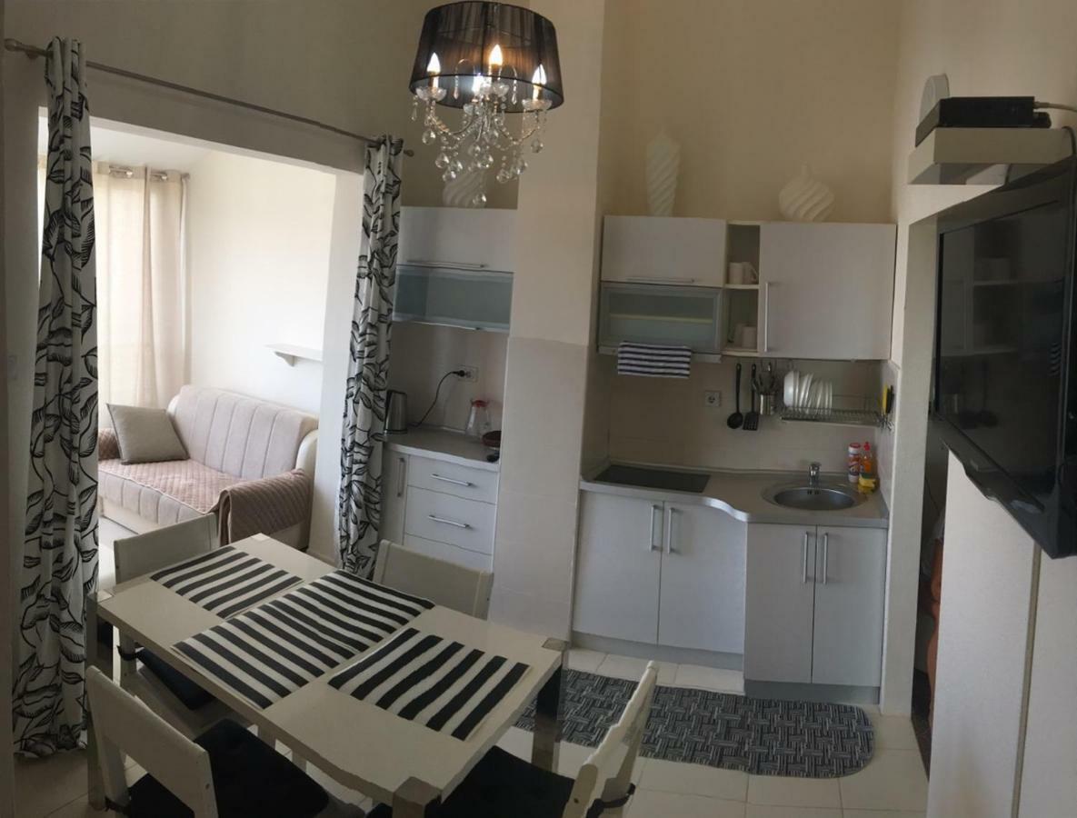 Apartments In Bar City Center Экстерьер фото