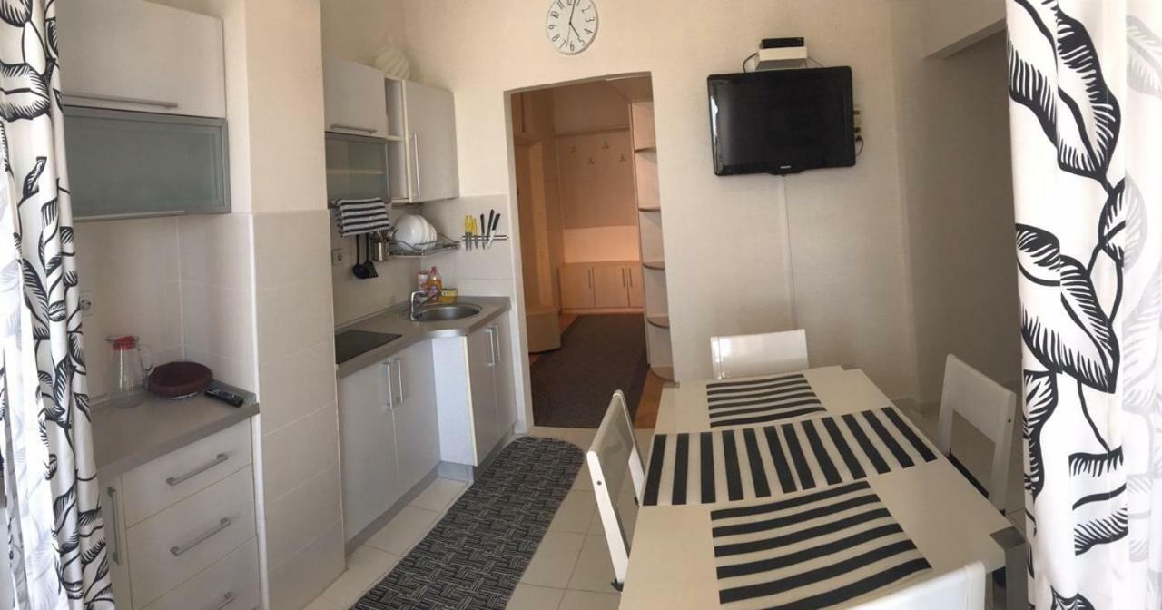 Apartments In Bar City Center Экстерьер фото